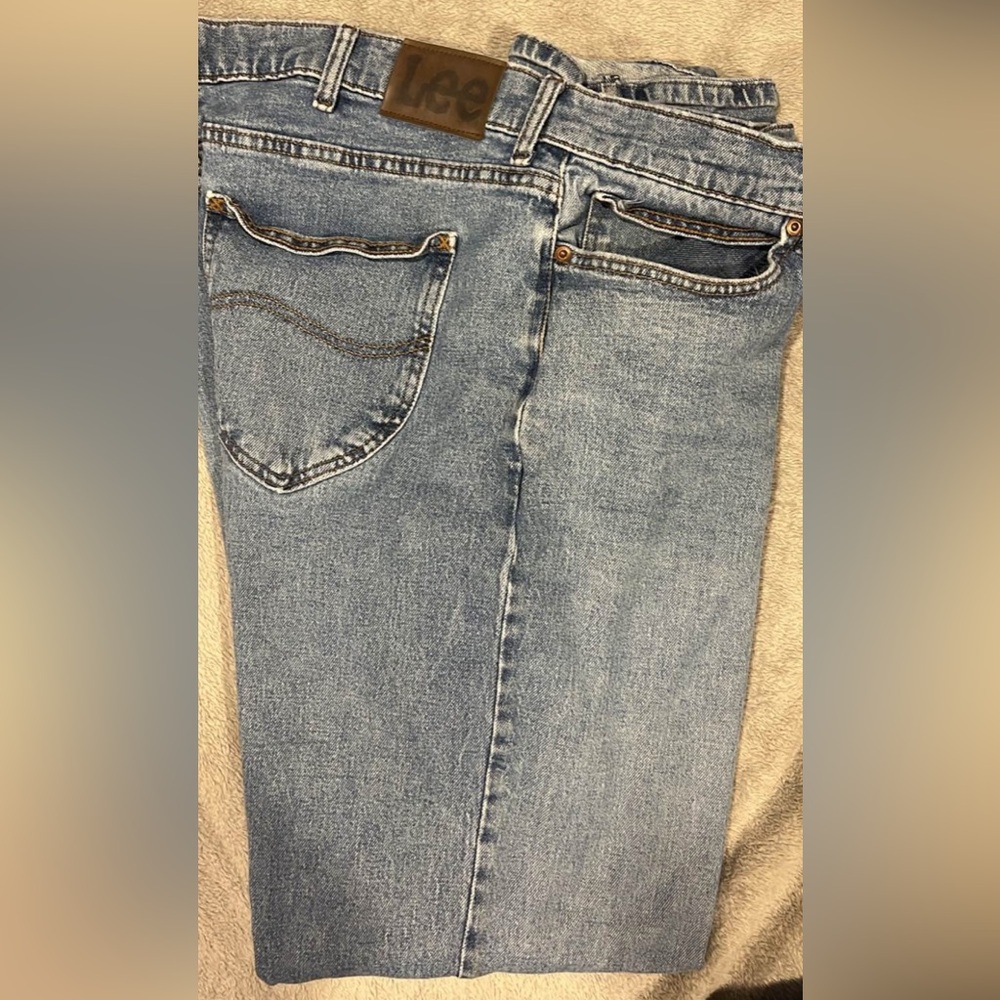 Levi’s regular for 42x32
